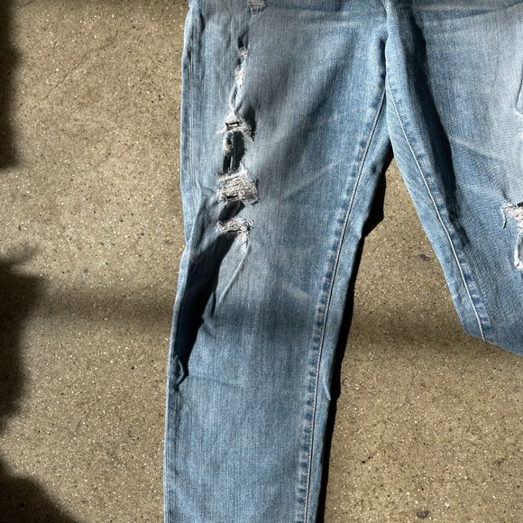 AG-ED DENIM LIGHT WASH JEANS - Picture 2 of 8